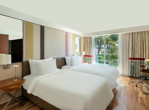 Villa Prive (Private Airport Transfer)
