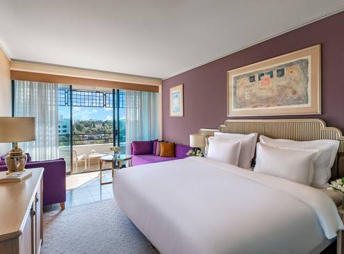 Comfort City View Room,Double Bed,Two Sofas