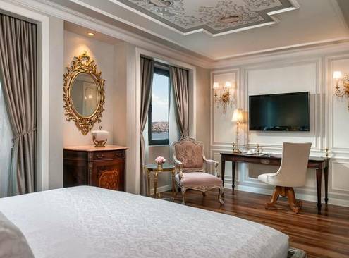 Junior Suite, Pera View